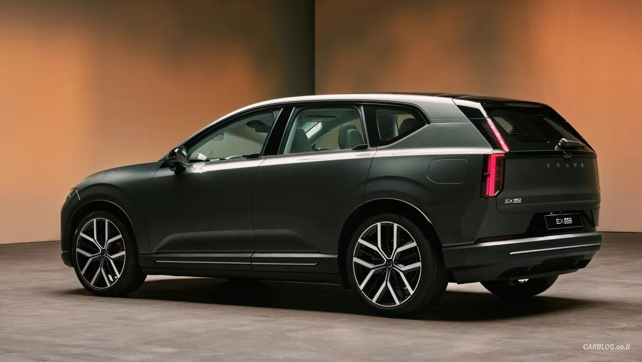 וולוו EX60